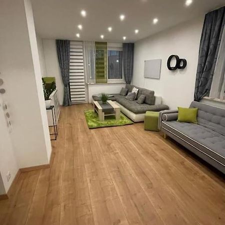 Rr-Rooms Ferienwohnung Judenburg Eksteriør bilde